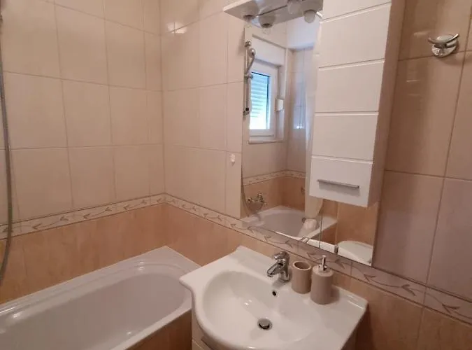 Bella With Free Parking * Promajna